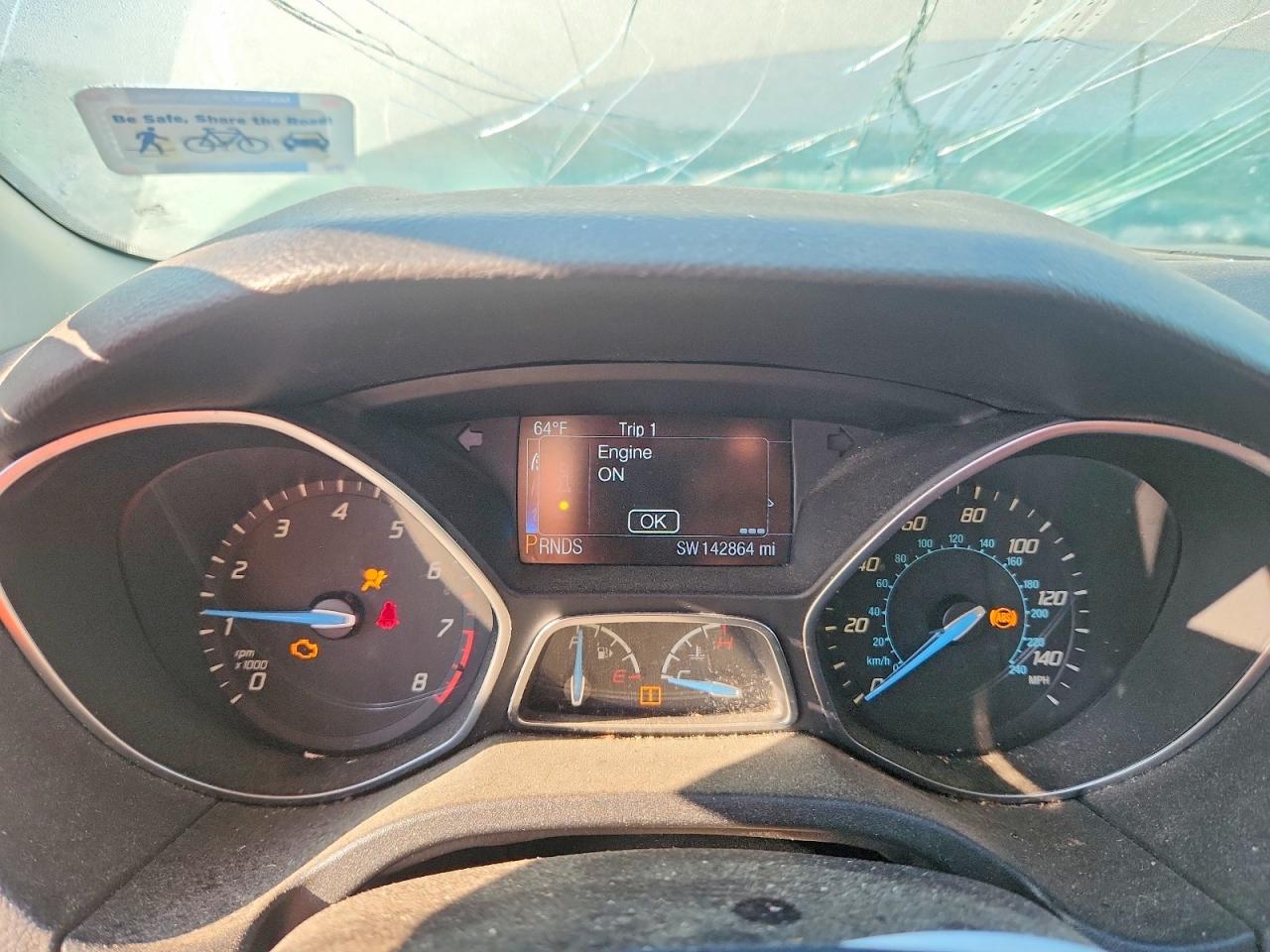 2014 Ford Focus Titanium White vin: 1FADP3N25EL458346