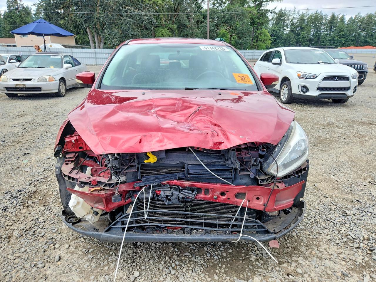 2015 Ford Focus Titanium Red vin: 1FADP3N25FL358796