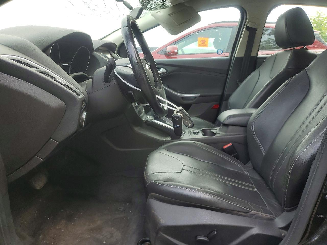 2013 Ford Focus Titanium Black vin: 1FADP3N26DL101661