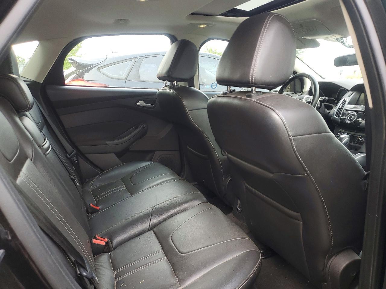 2013 Ford Focus Titanium Black vin: 1FADP3N26DL101661