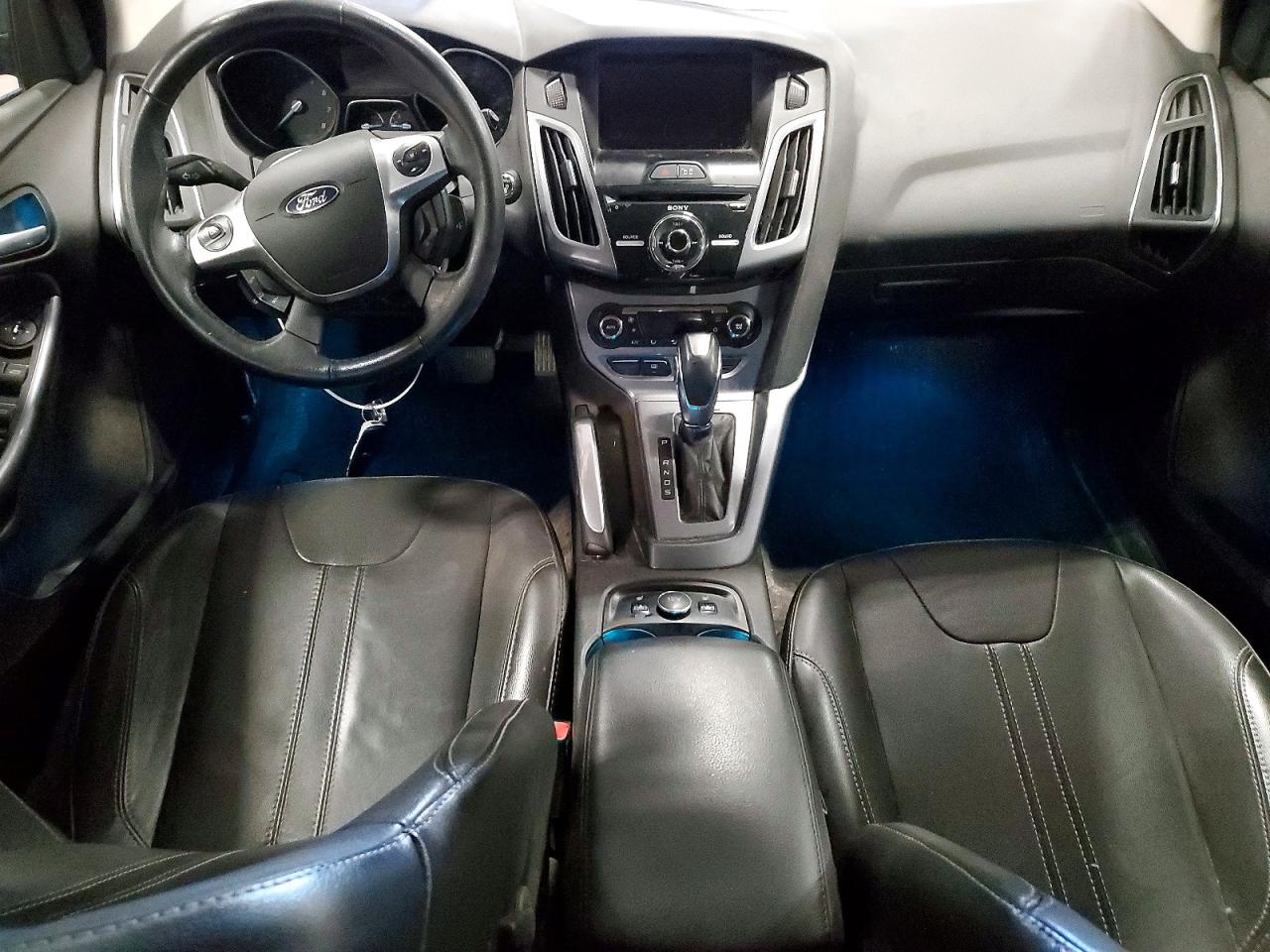 2013 Ford Focus Titanium Gray vin: 1FADP3N26DL233500