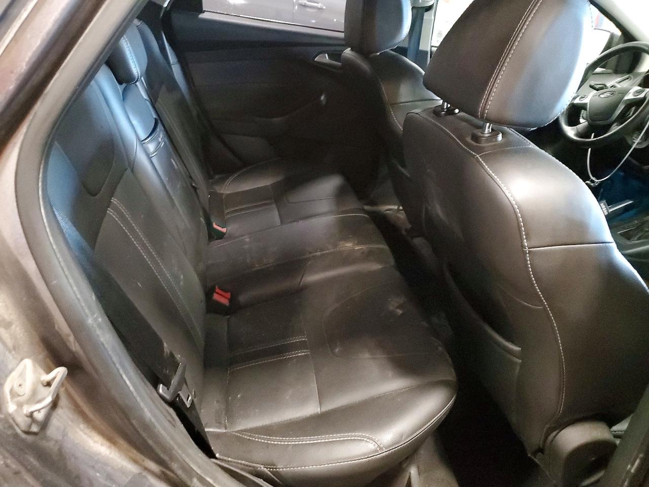 2013 Ford Focus Titanium Gray vin: 1FADP3N26DL233500