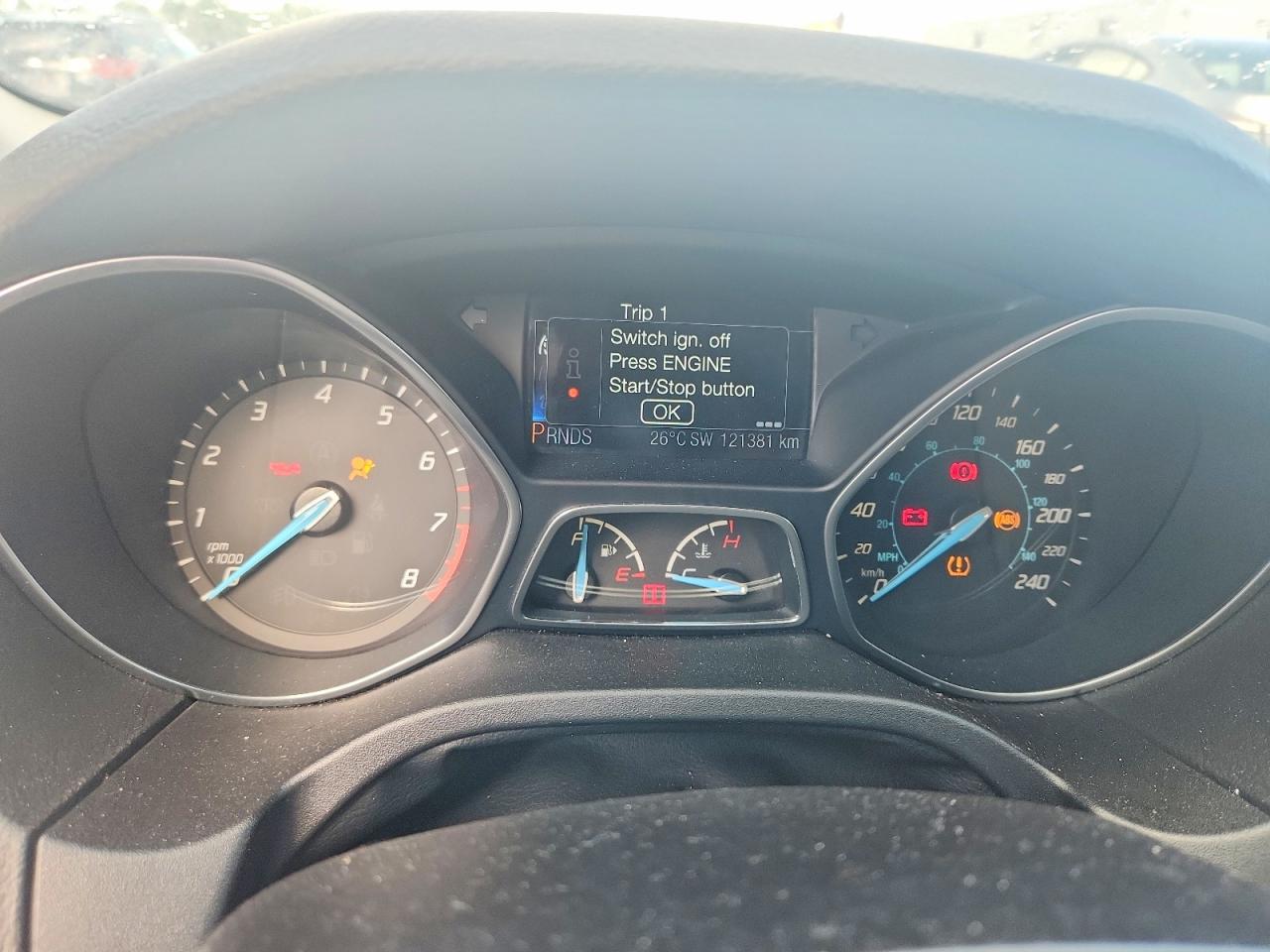 2013 Ford Focus Titanium White vin: 1FADP3N26DL365320