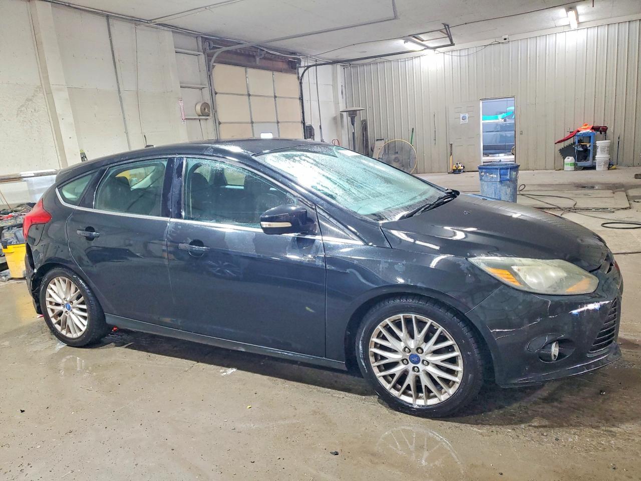 2014 Ford Focus Titanium Black vin: 1FADP3N26EL121796