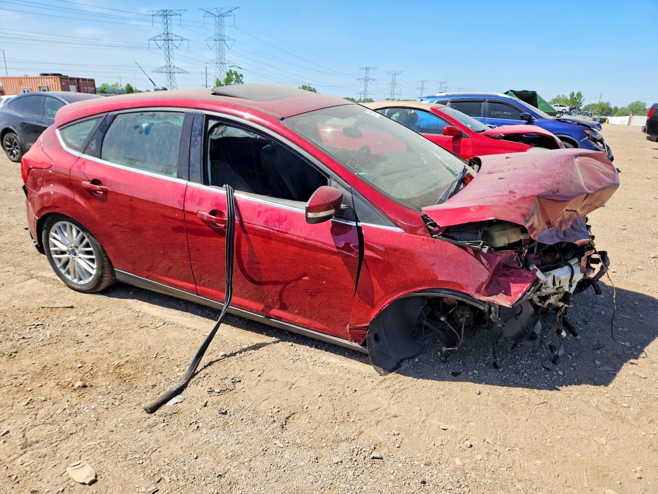 2014 Ford Focus Titanium Red vin: 1FADP3N26EL216813