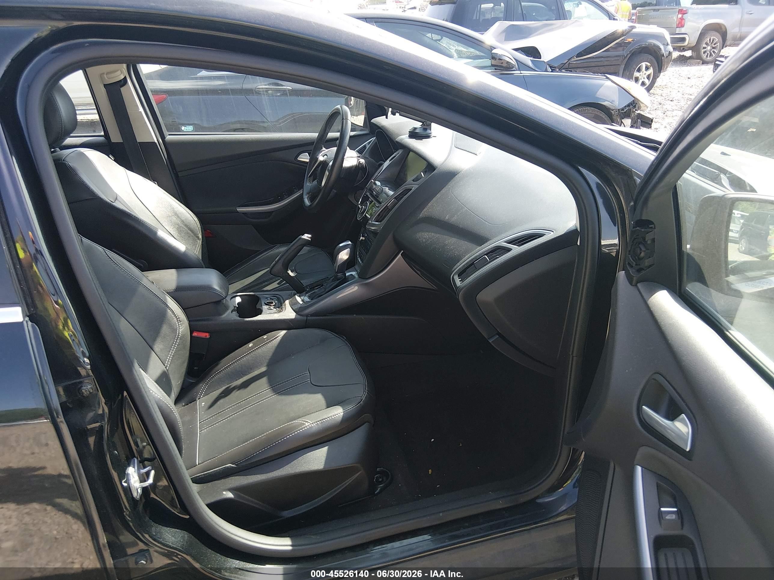 2014 Ford Focus Titanium Черный vin: 1FADP3N26EL293620