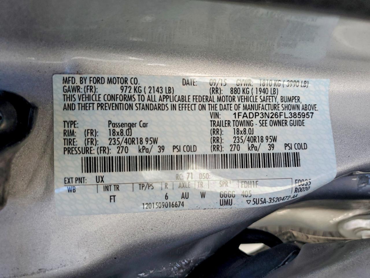 2015 Ford Focus Titanium Серебряный vin: 1FADP3N26FL385957