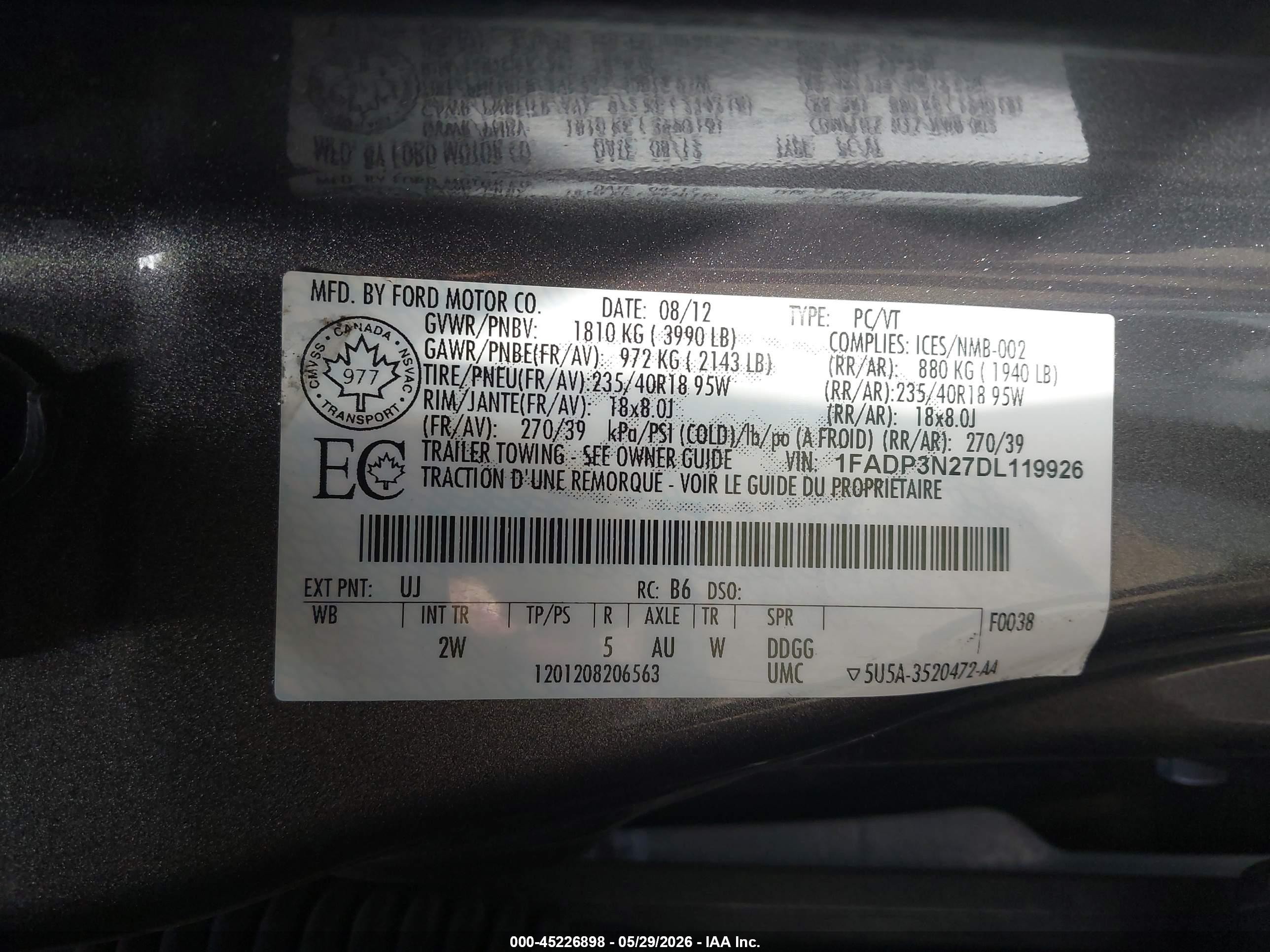 2013 Ford Focus Titanium Серебряный vin: 1FADP3N27DL119926