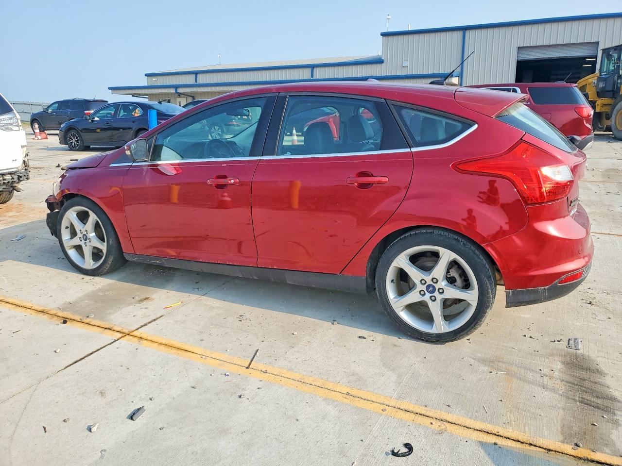 2013 Ford Focus Titanium Burgundy vin: 1FADP3N27DL151033
