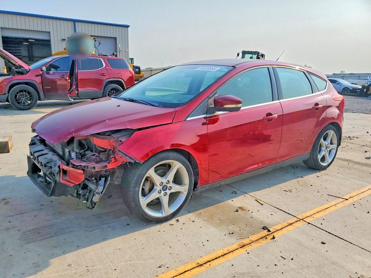 2013 Ford Focus Titanium Burgundy vin: 1FADP3N27DL151033