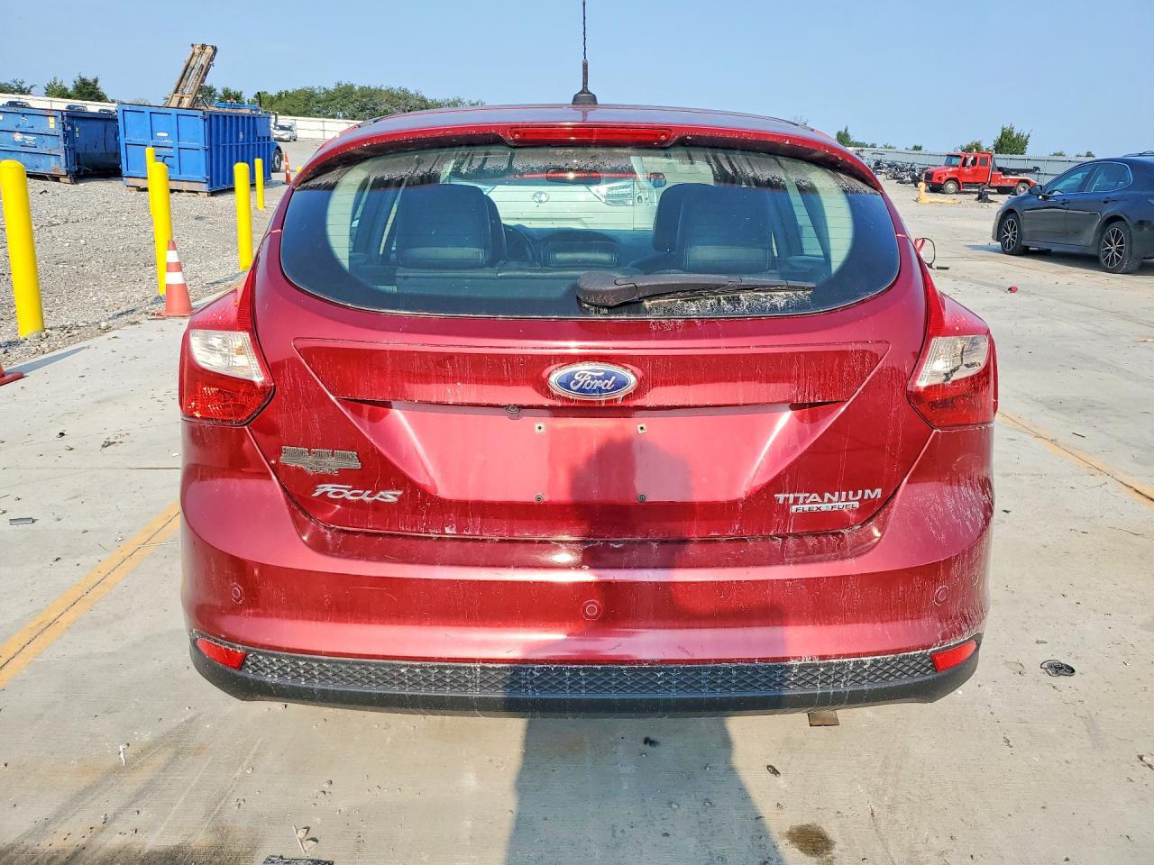 2013 Ford Focus Titanium Burgundy vin: 1FADP3N27DL151033