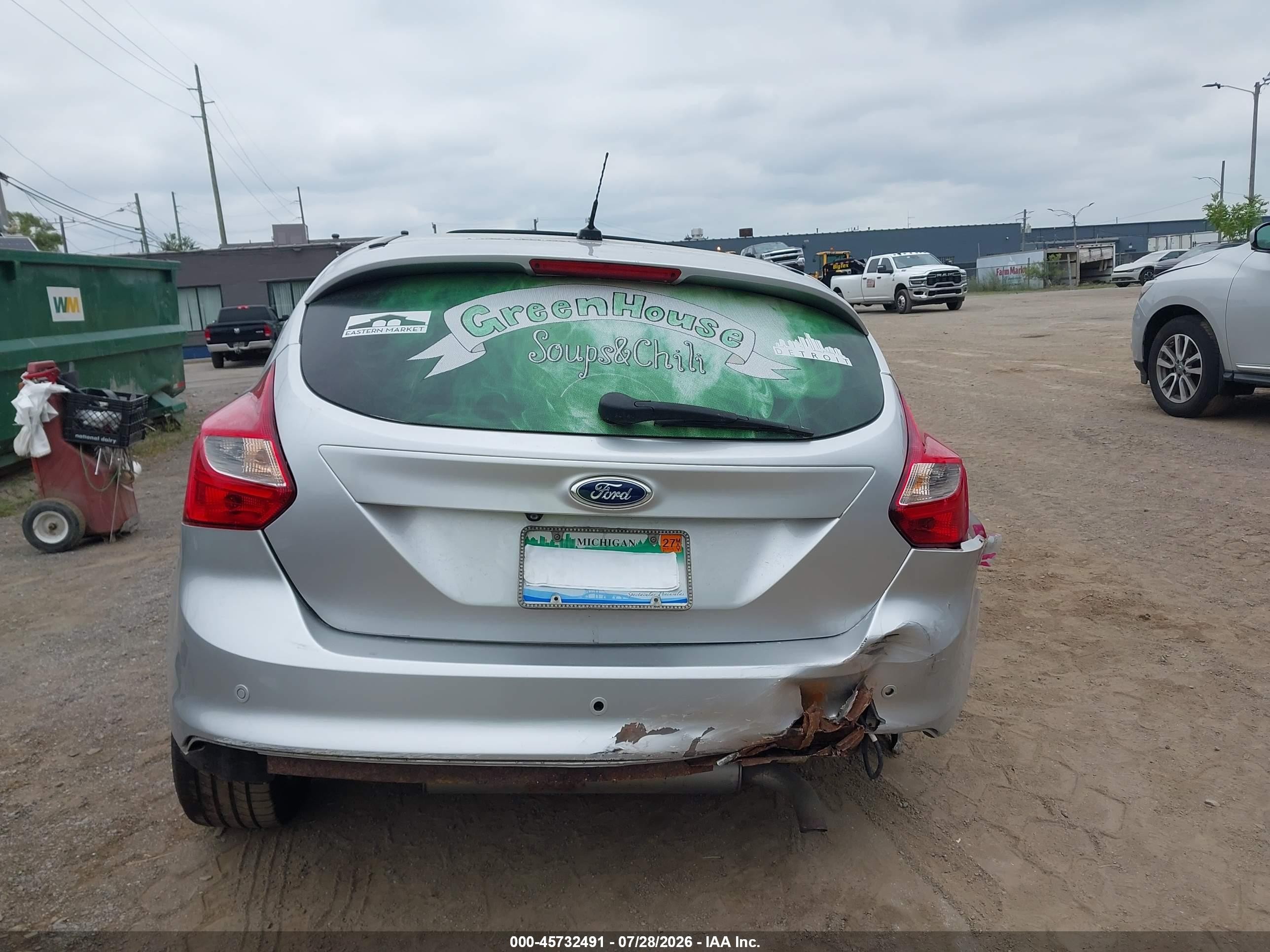 2013 Ford Focus Titanium Silver vin: 1FADP3N27DL295827