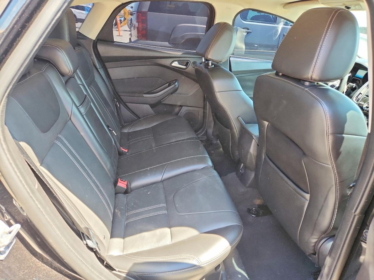 2013 Ford Focus Titanium Black vin: 1FADP3N27DL317597