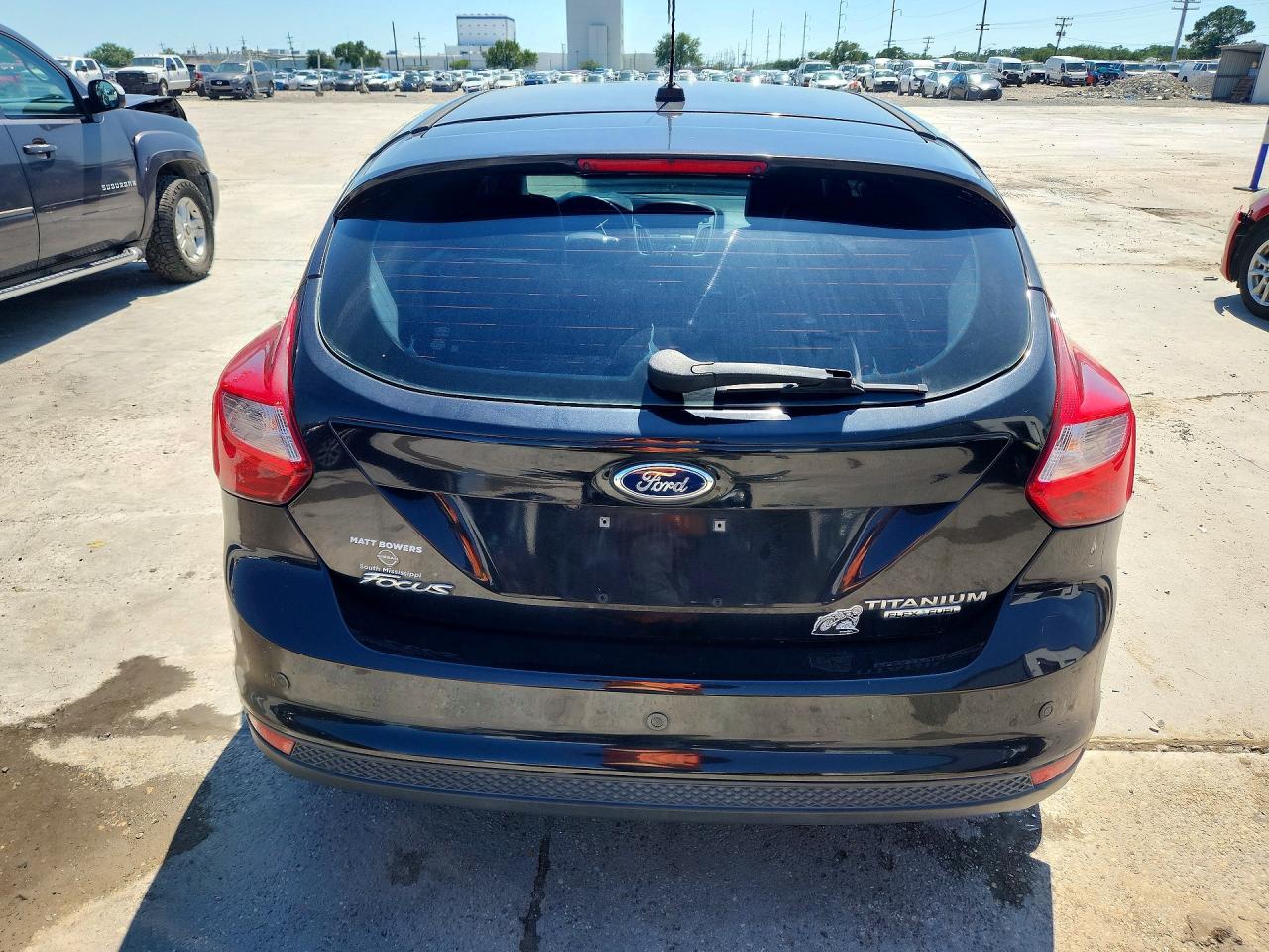 2013 Ford Focus Titanium Black vin: 1FADP3N27DL317597