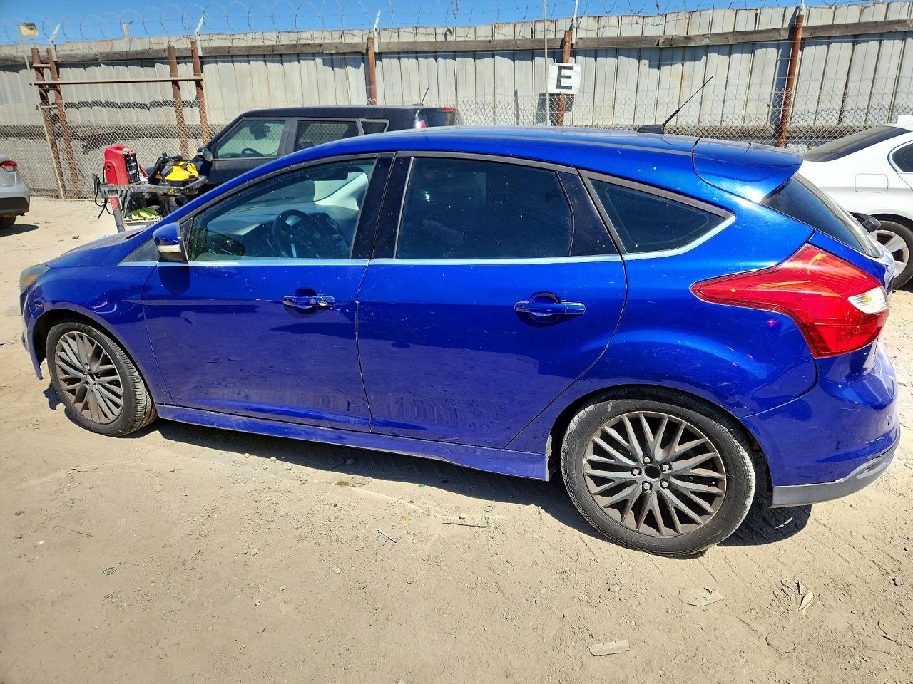2013 Ford Focus Titanium Blue vin: 1FADP3N27DL363009