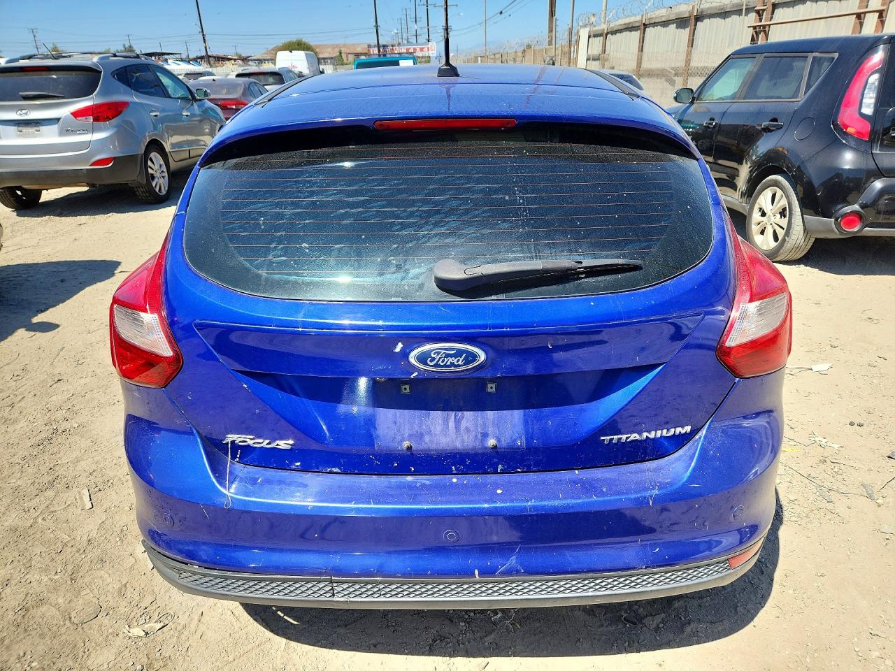 2013 Ford Focus Titanium Blue vin: 1FADP3N27DL363009