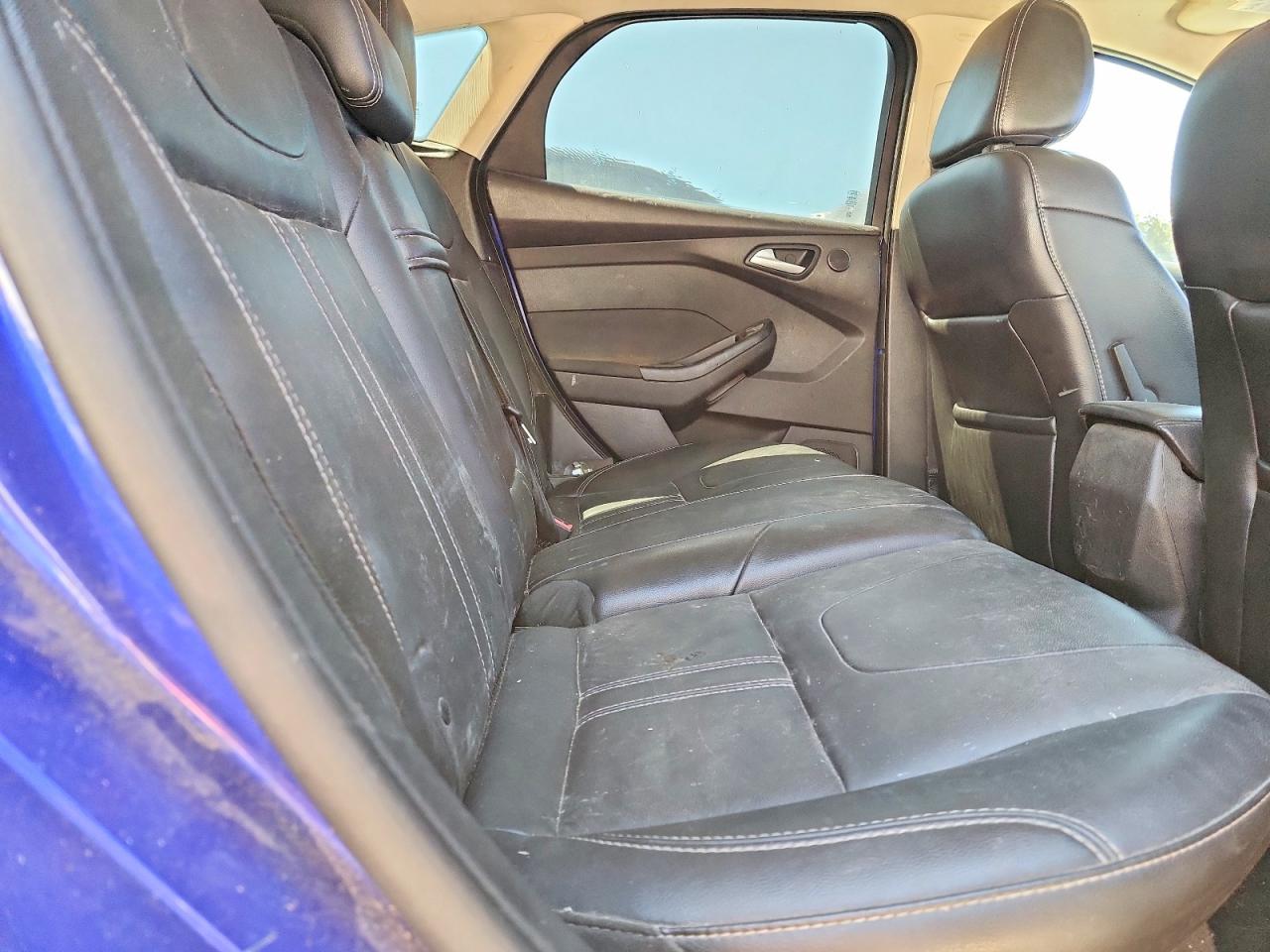 2013 Ford Focus Titanium Blue vin: 1FADP3N27DL363009