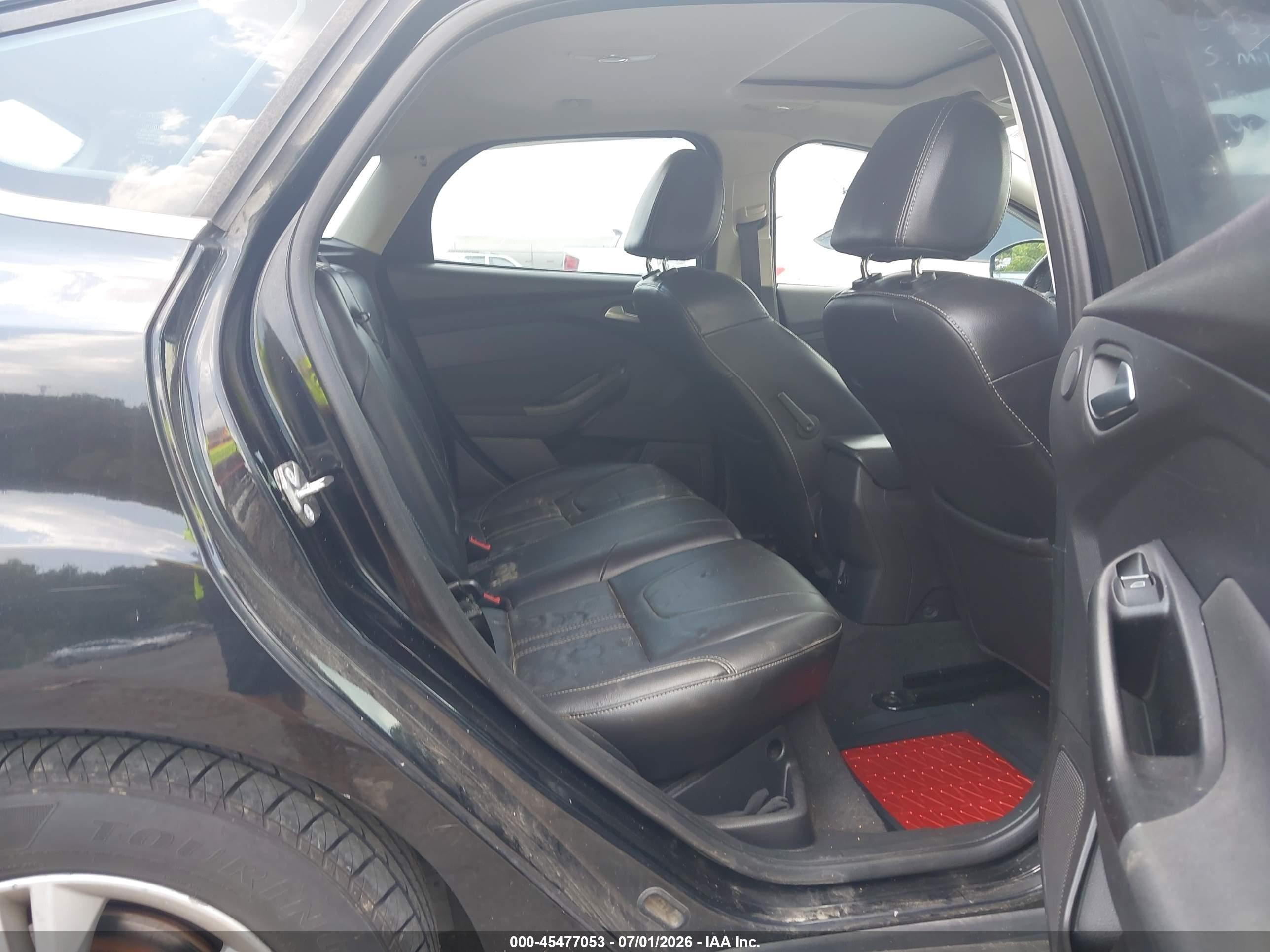 2014 Ford Focus Titanium Черный vin: 1FADP3N27EL396027