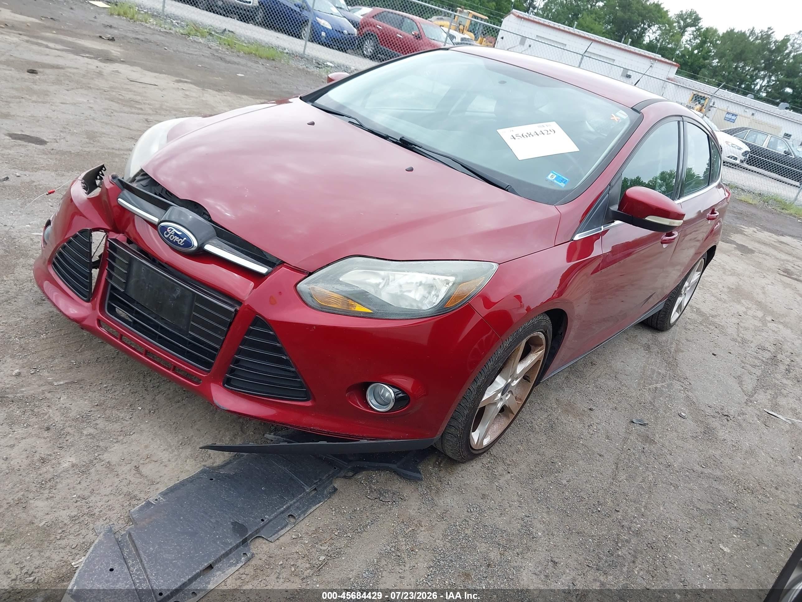2014 Ford Focus Titanium Red vin: 1FADP3N27EL396836