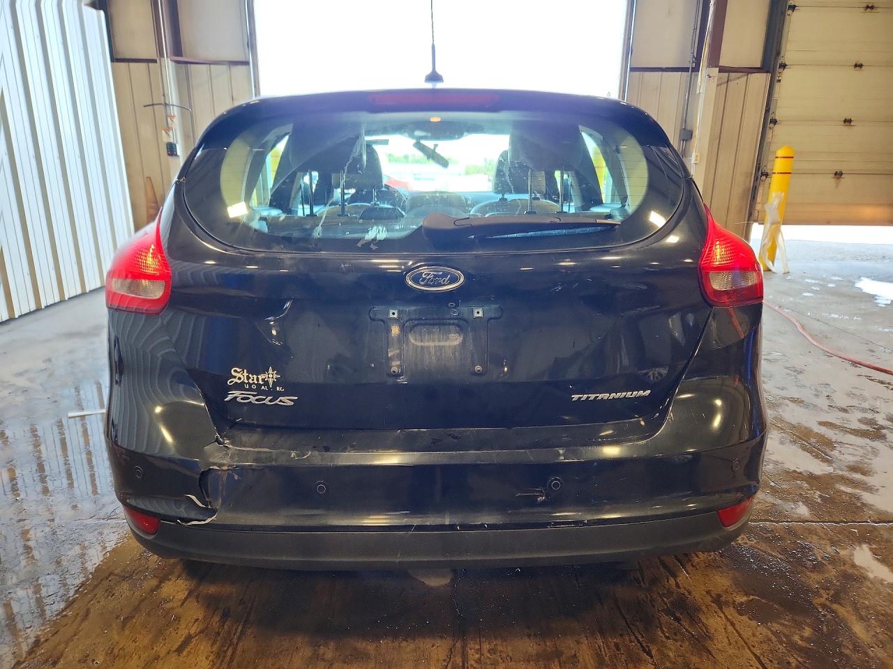 2015 Ford Focus Titanium Black vin: 1FADP3N27FL208754