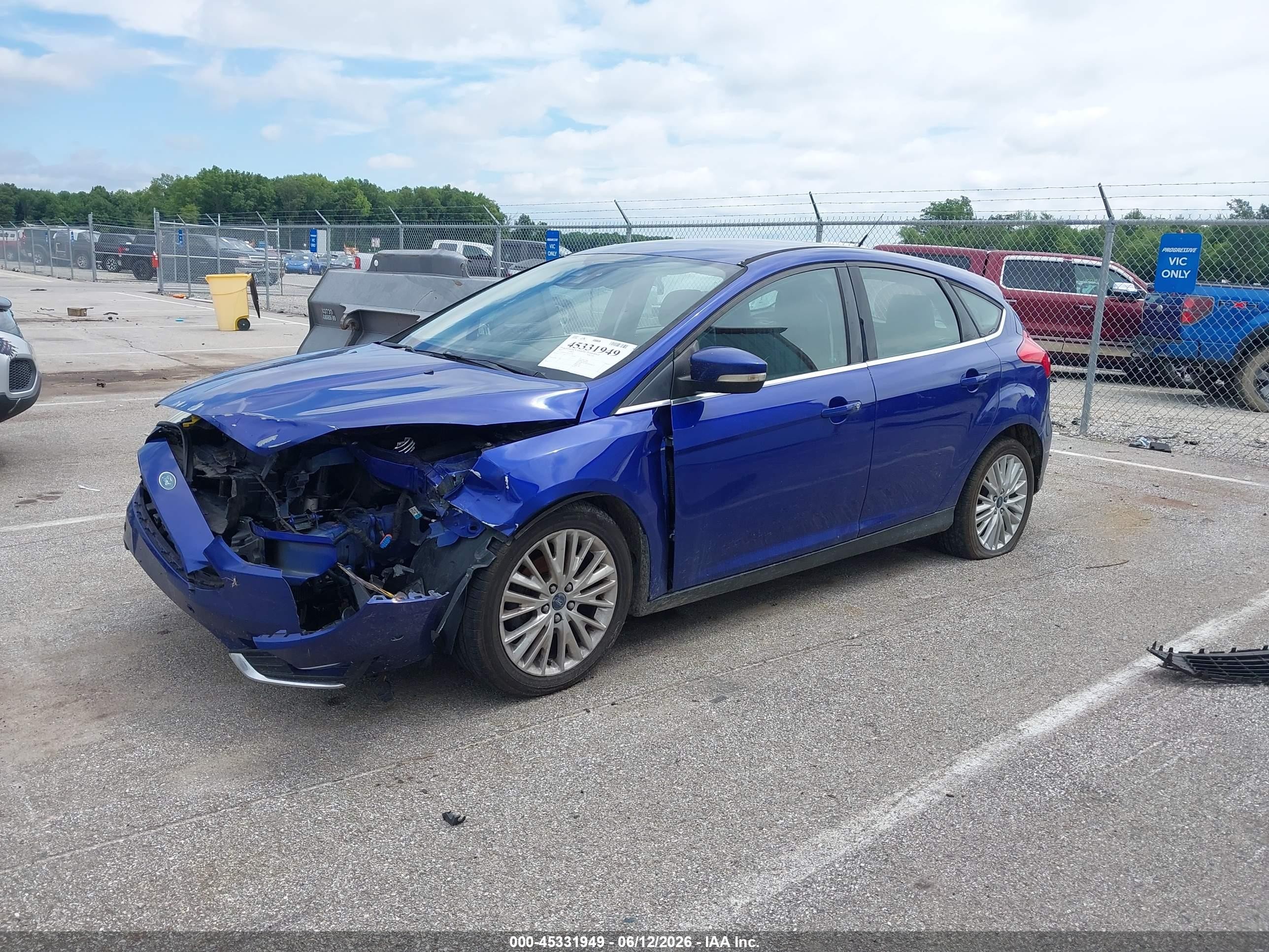 2015 Ford Focus Titanium Blue vin: 1FADP3N27FL252706