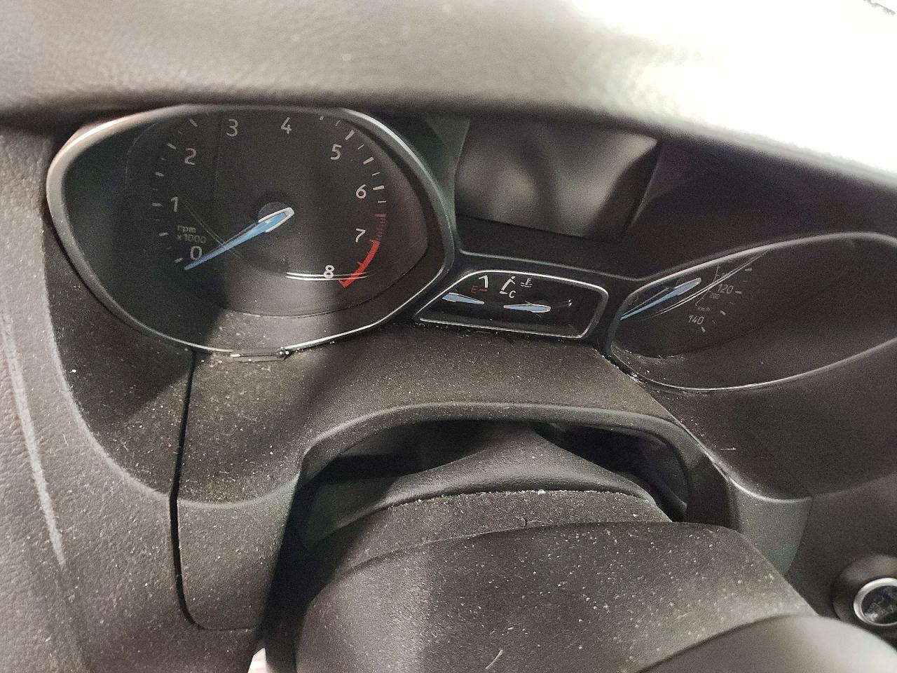 2015 Ford Focus Titanium White vin: 1FADP3N27FL303508