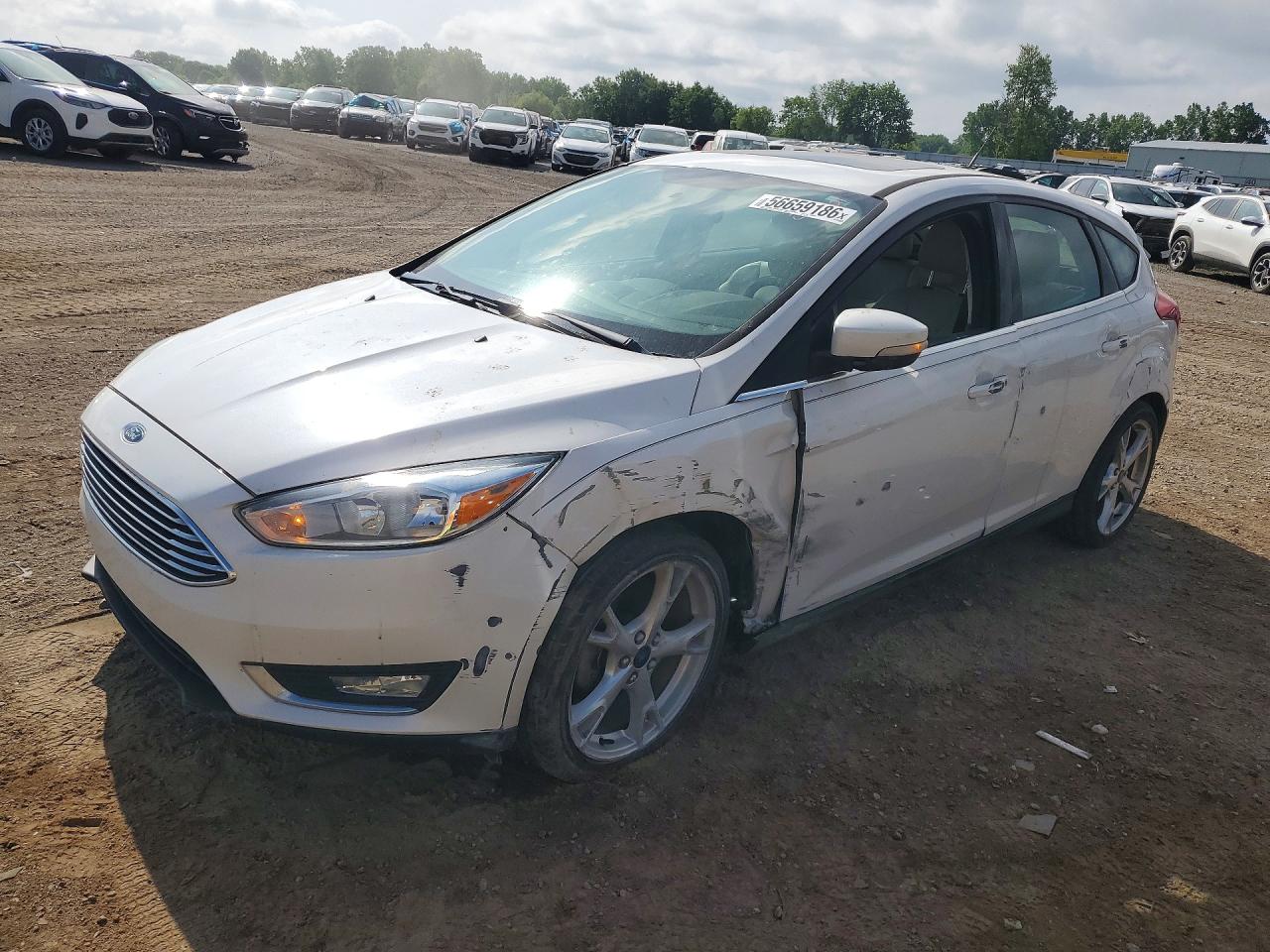 2015 Ford Focus Titanium Белый vin: 1FADP3N27FL361215