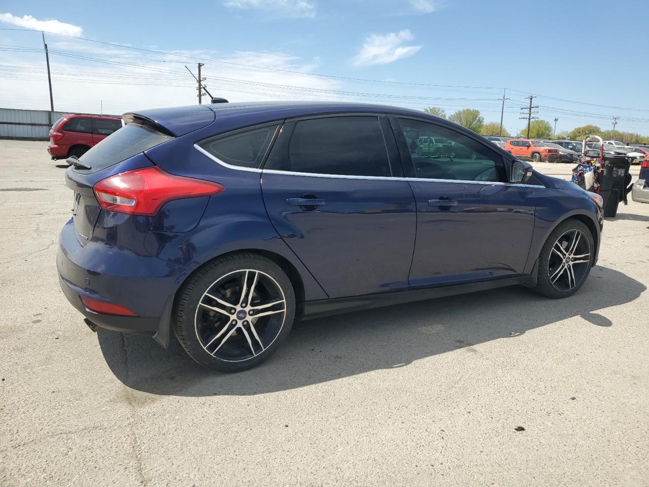 2017 Ford Focus Titanium Синий vin: 1FADP3N27HL264857