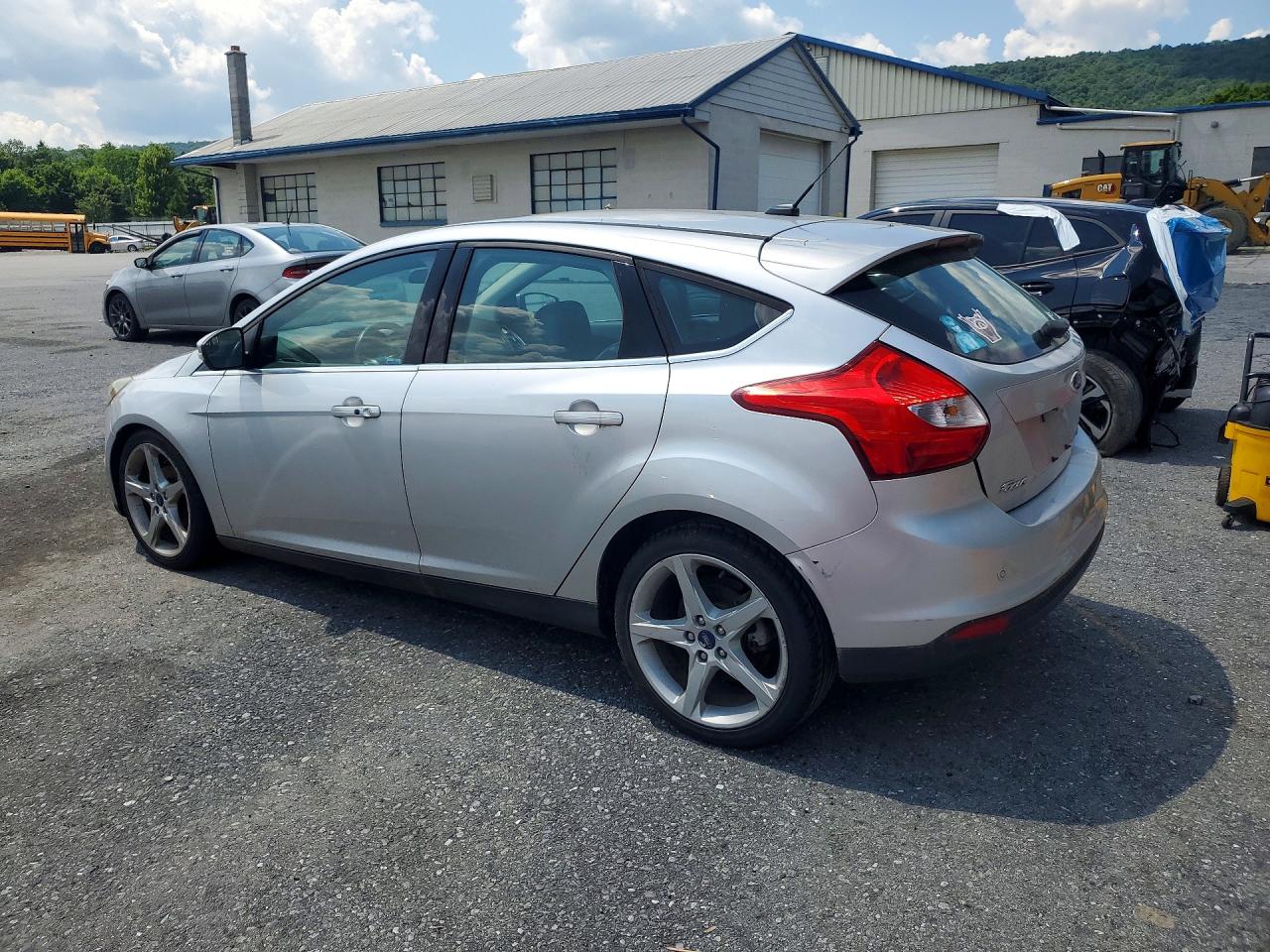 2013 Ford Focus Titanium Silver vin: 1FADP3N28DL203043