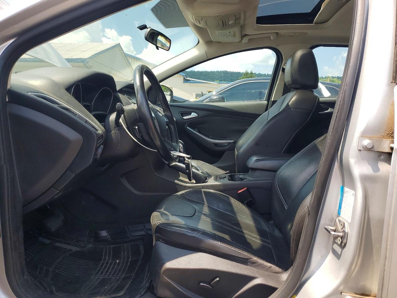 2013 Ford Focus Titanium Silver vin: 1FADP3N28DL203043