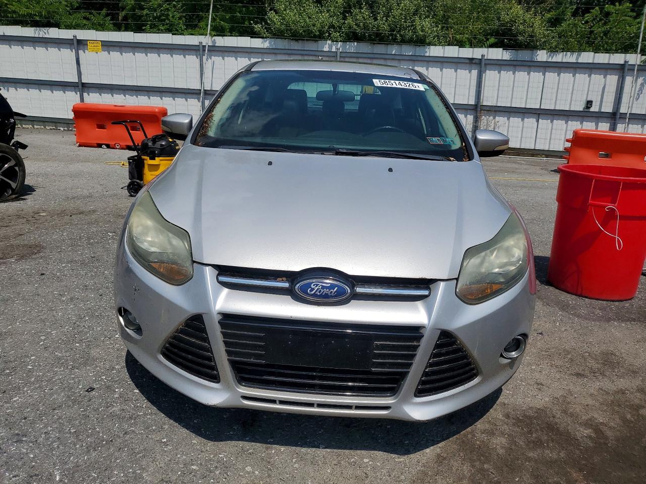 2013 Ford Focus Titanium Silver vin: 1FADP3N28DL203043