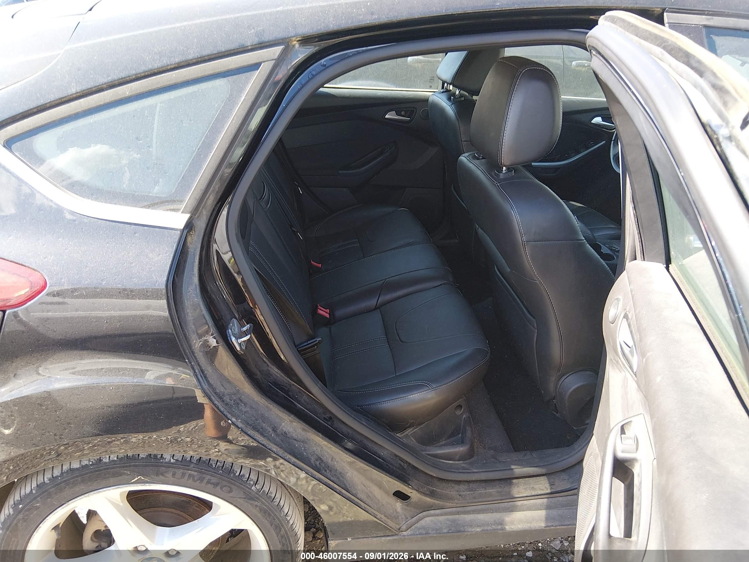 2013 Ford Focus Titanium Black vin: 1FADP3N28DL284089