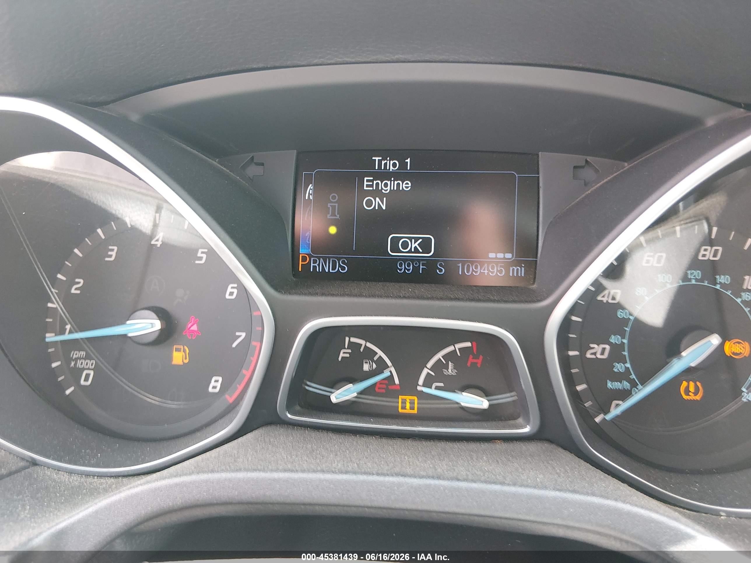 2013 Ford Focus Titanium White vin: 1FADP3N28DL301392