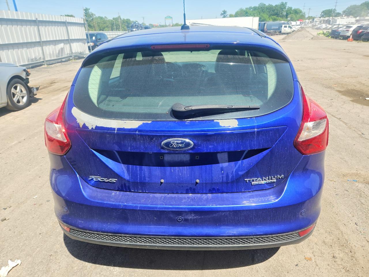 2014 Ford Focus Titanium Синий vin: 1FADP3N28EL253300
