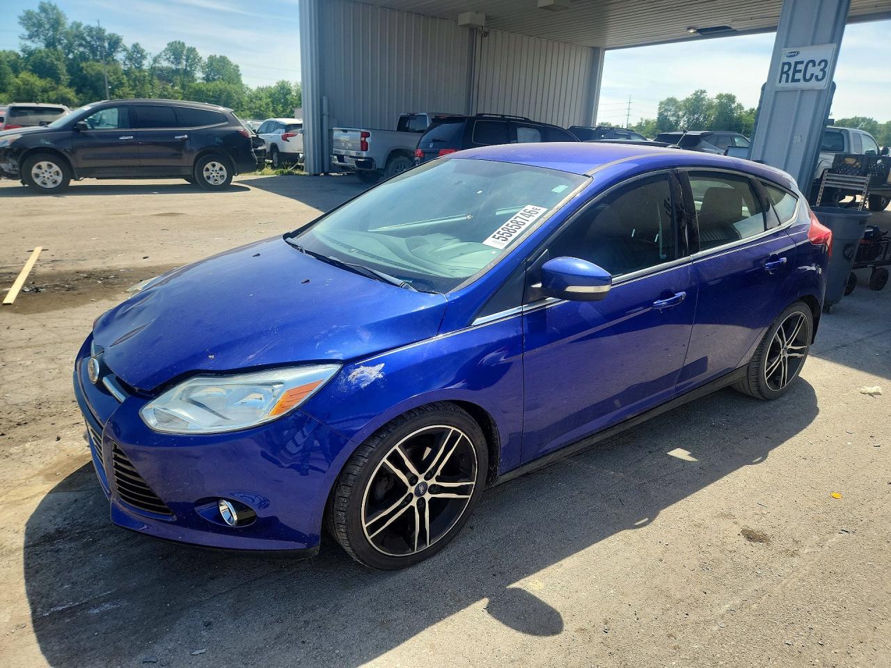 2014 Ford Focus Titanium Blue vin: 1FADP3N28EL253300