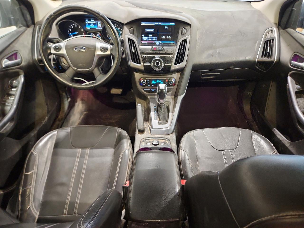 2014 Ford Focus Titanium Gray vin: 1FADP3N28EL259792