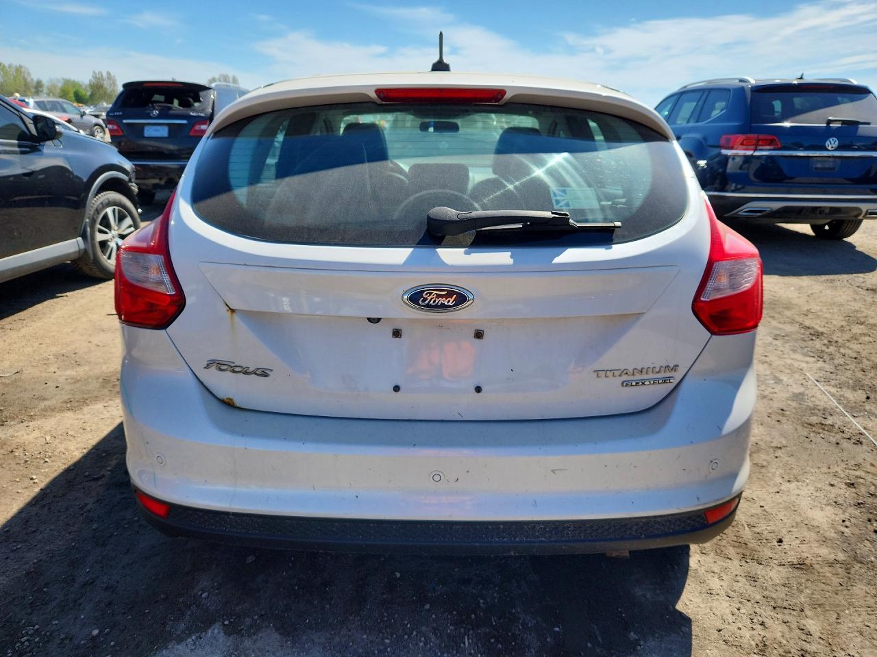 2014 Ford Focus Titanium Белый vin: 1FADP3N28EL284823