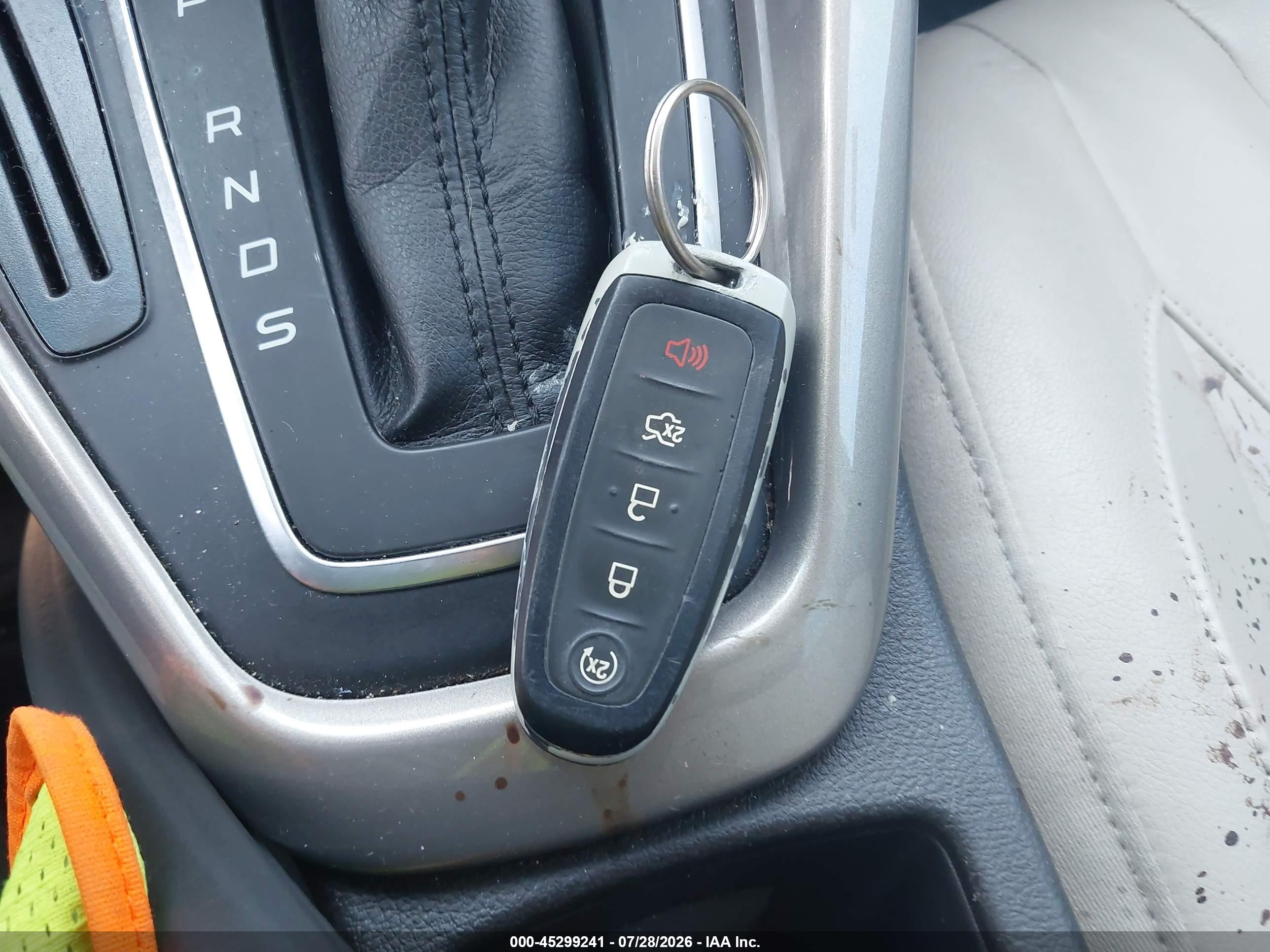 2015 Ford Focus Titanium Gray vin: 1FADP3N28FL361384