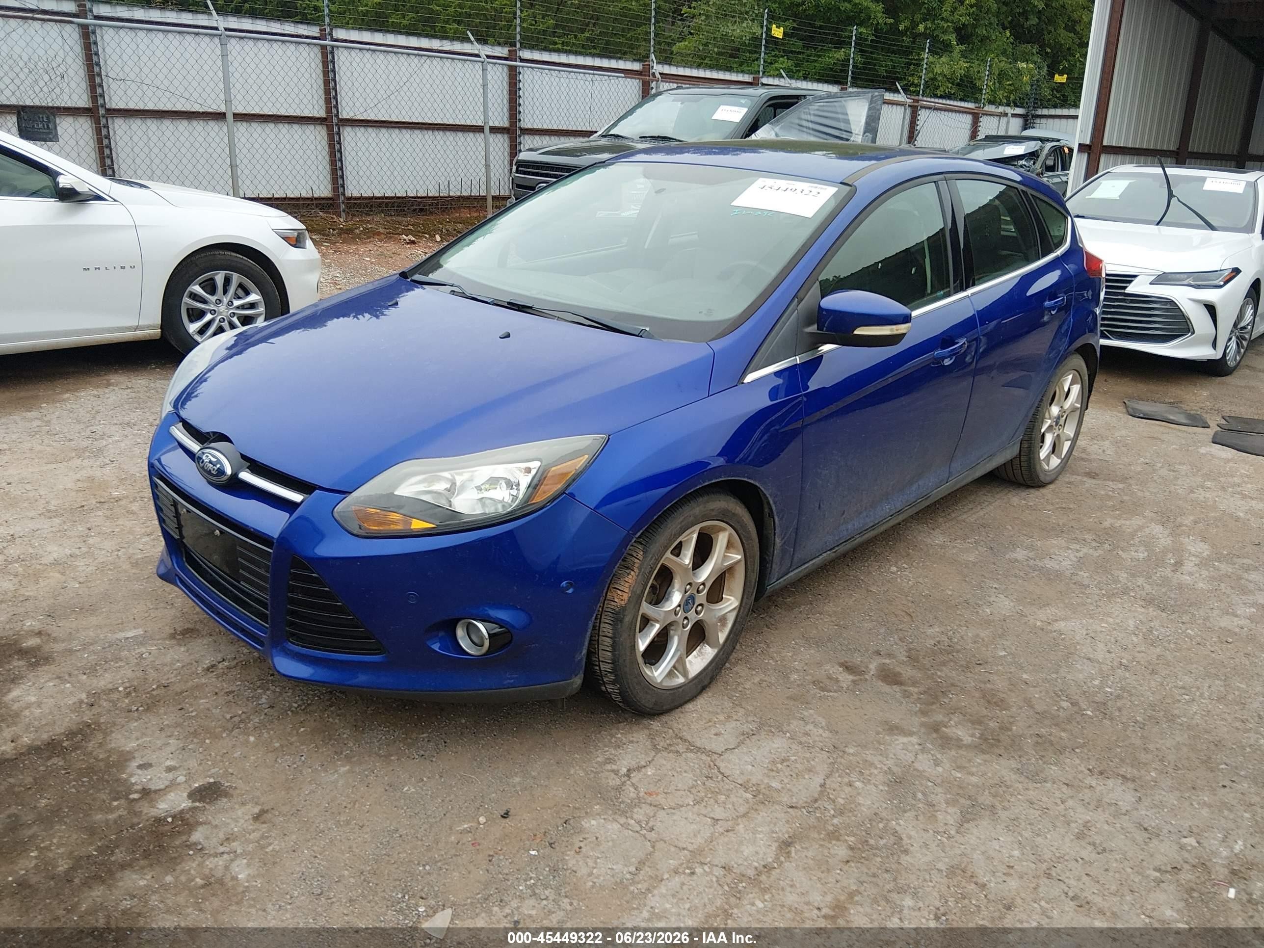 2013 Ford Focus Titanium Синий vin: 1FADP3N29DL131642