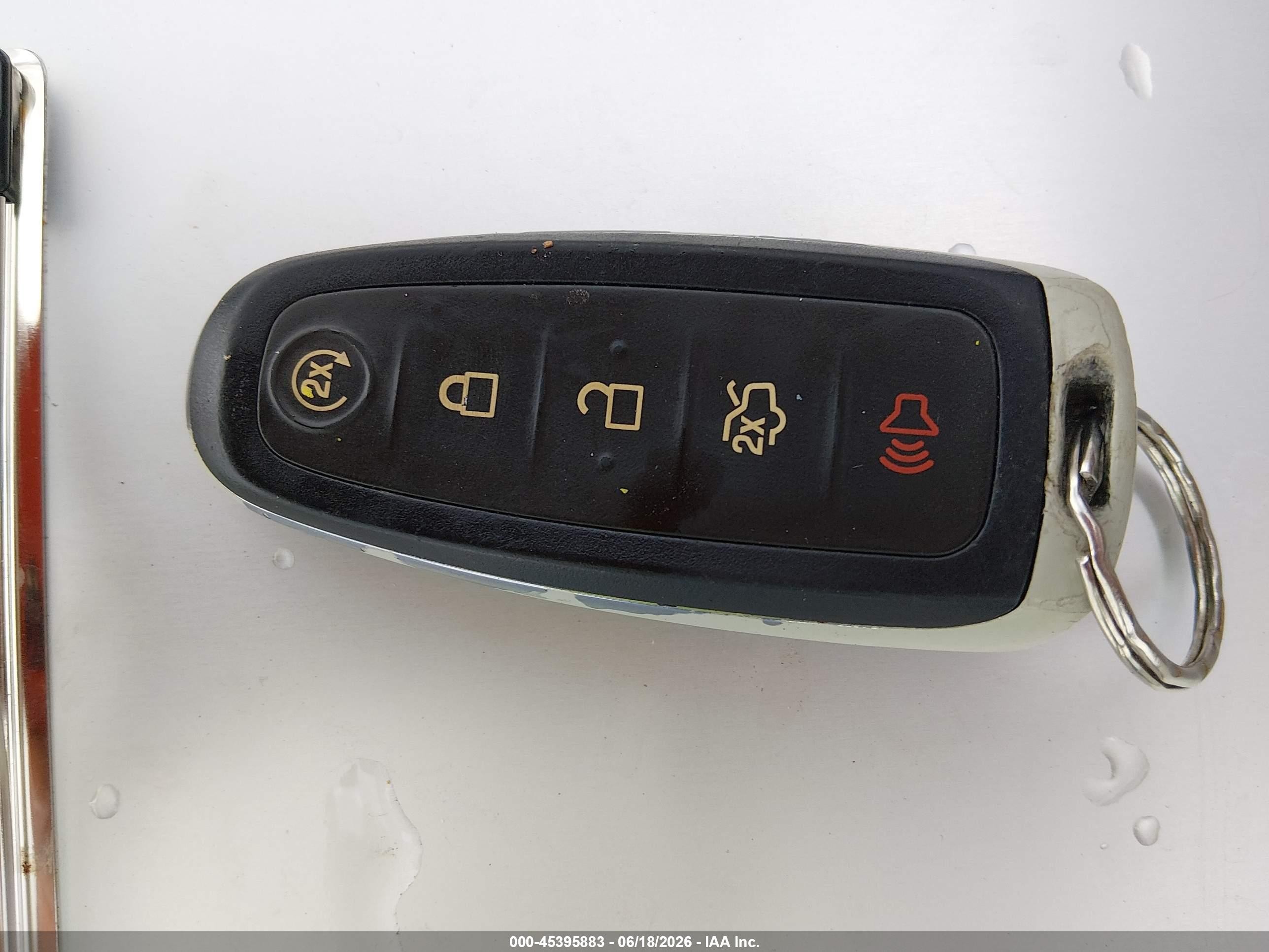 2013 Ford Focus Titanium Silver vin: 1FADP3N29DL350343