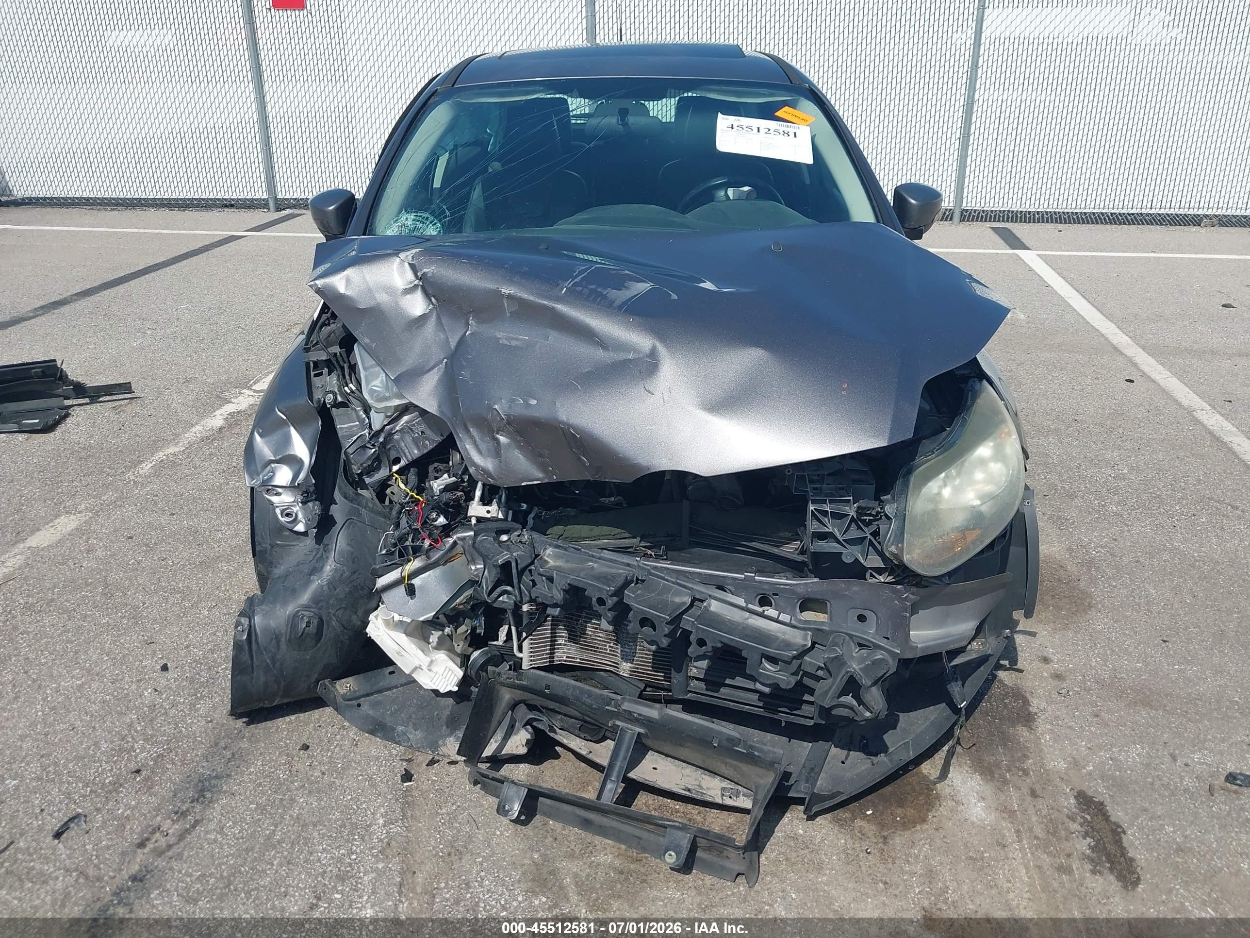 2013 Ford Focus Titanium Gray vin: 1FADP3N29DL380409