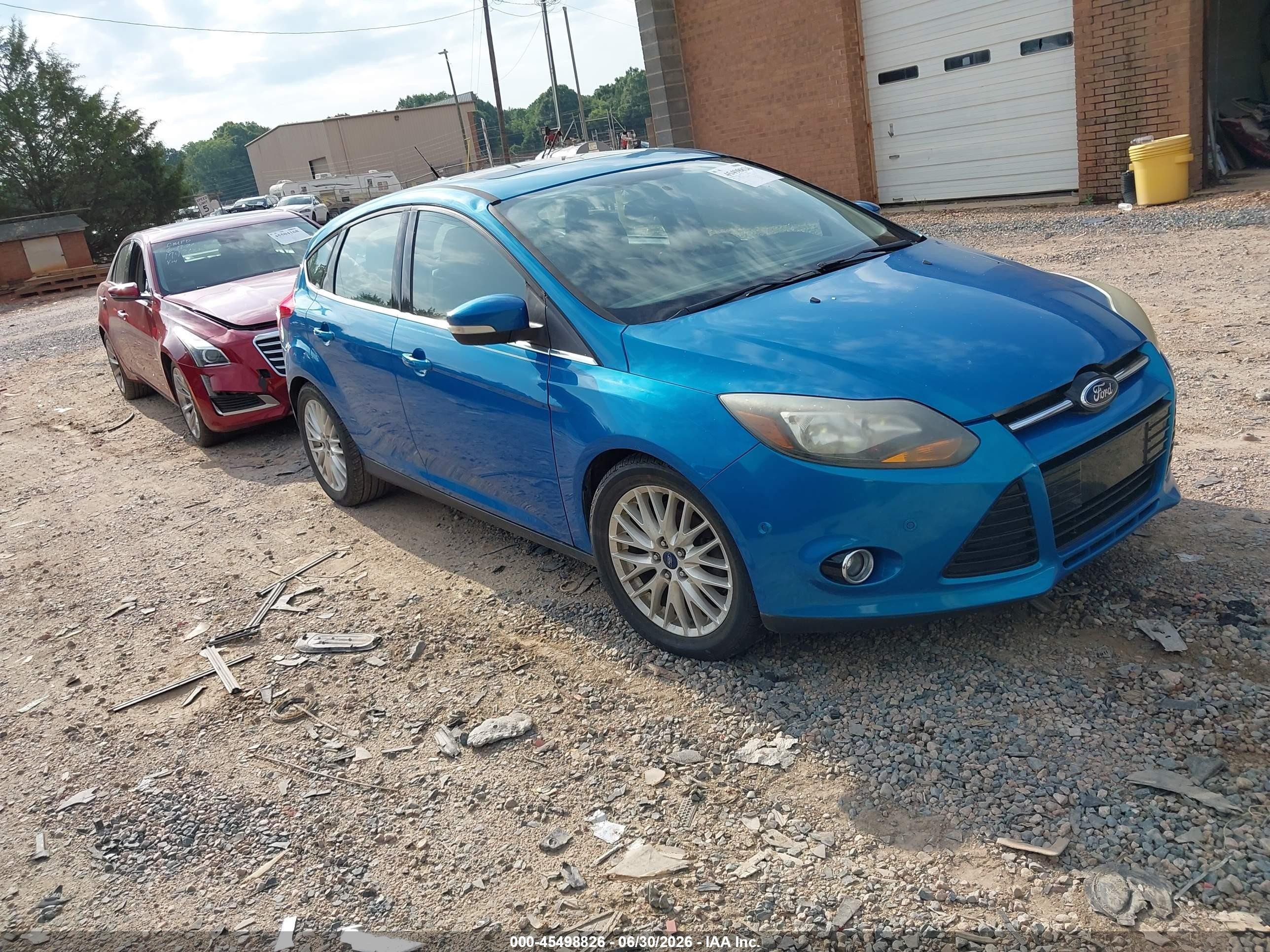 2014 Ford Focus Titanium Blue vin: 1FADP3N29EL228048