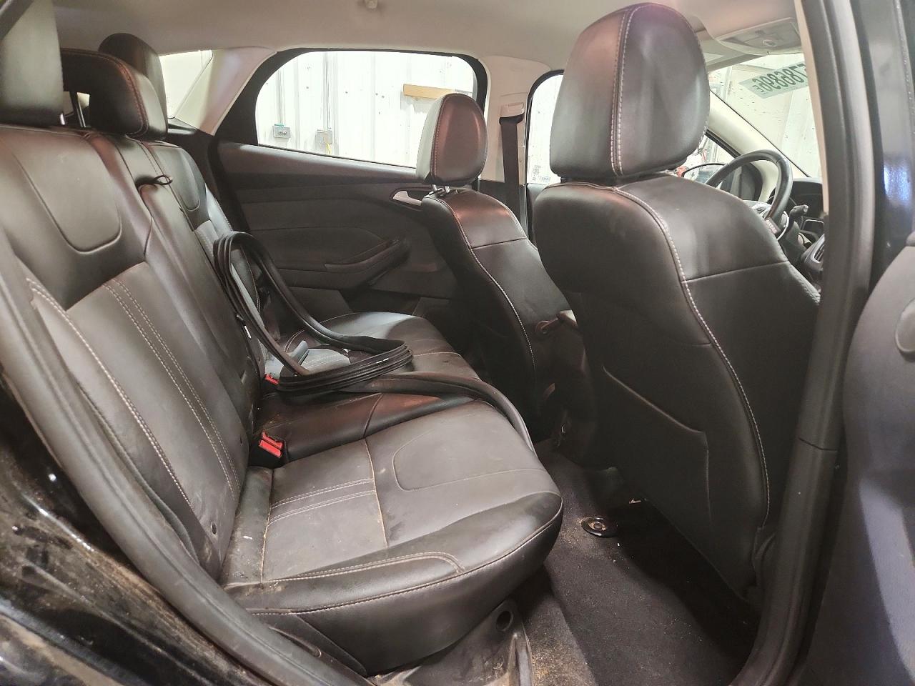 2014 Ford Focus Titanium Black vin: 1FADP3N29EL461279