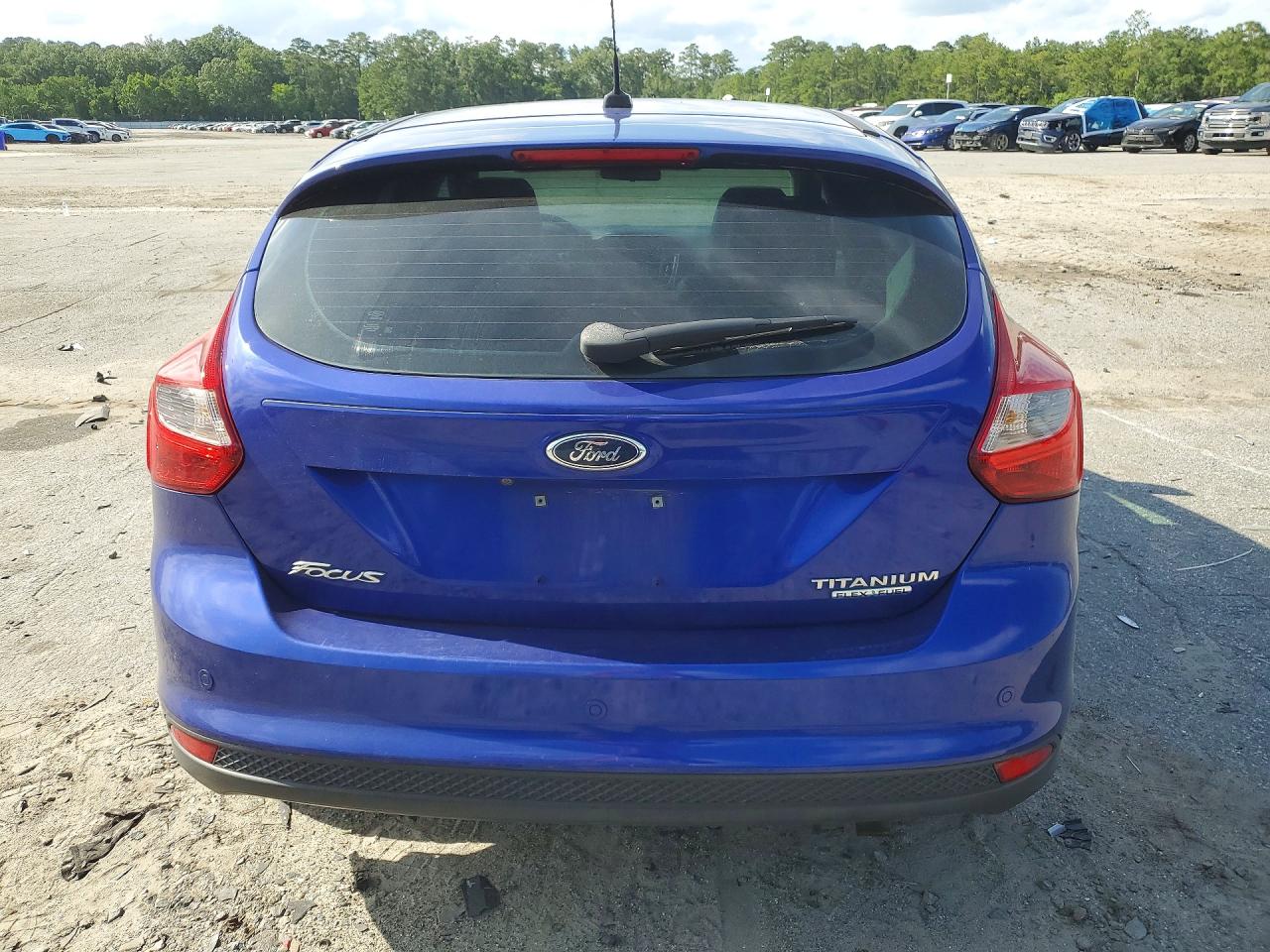 2013 Ford Focus Titanium Blue vin: 1FADP3N2XDL121640