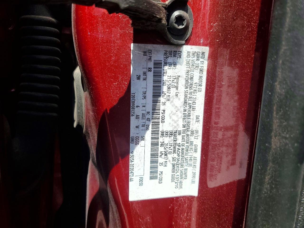 2013 Ford Focus Titanium Burgundy vin: 1FADP3N2XDL137210