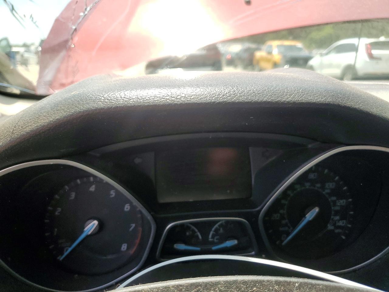 2013 Ford Focus Titanium Burgundy vin: 1FADP3N2XDL217851