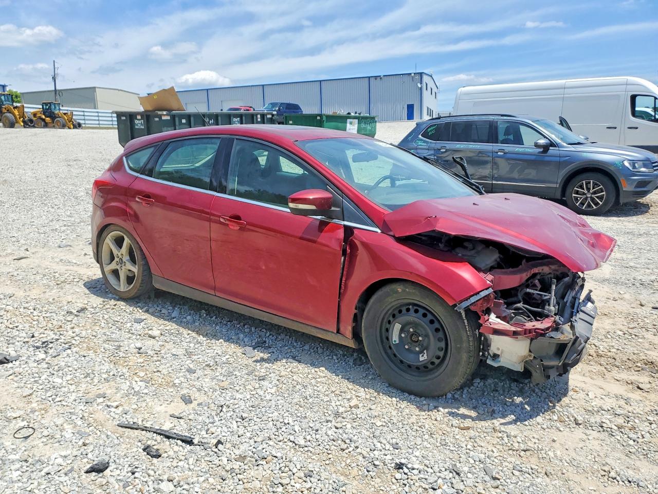 2013 Ford Focus Titanium Burgundy vin: 1FADP3N2XDL217851