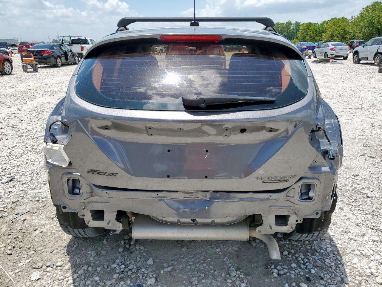 2014 Ford Focus Titanium Gray vin: 1FADP3N2XEL357867