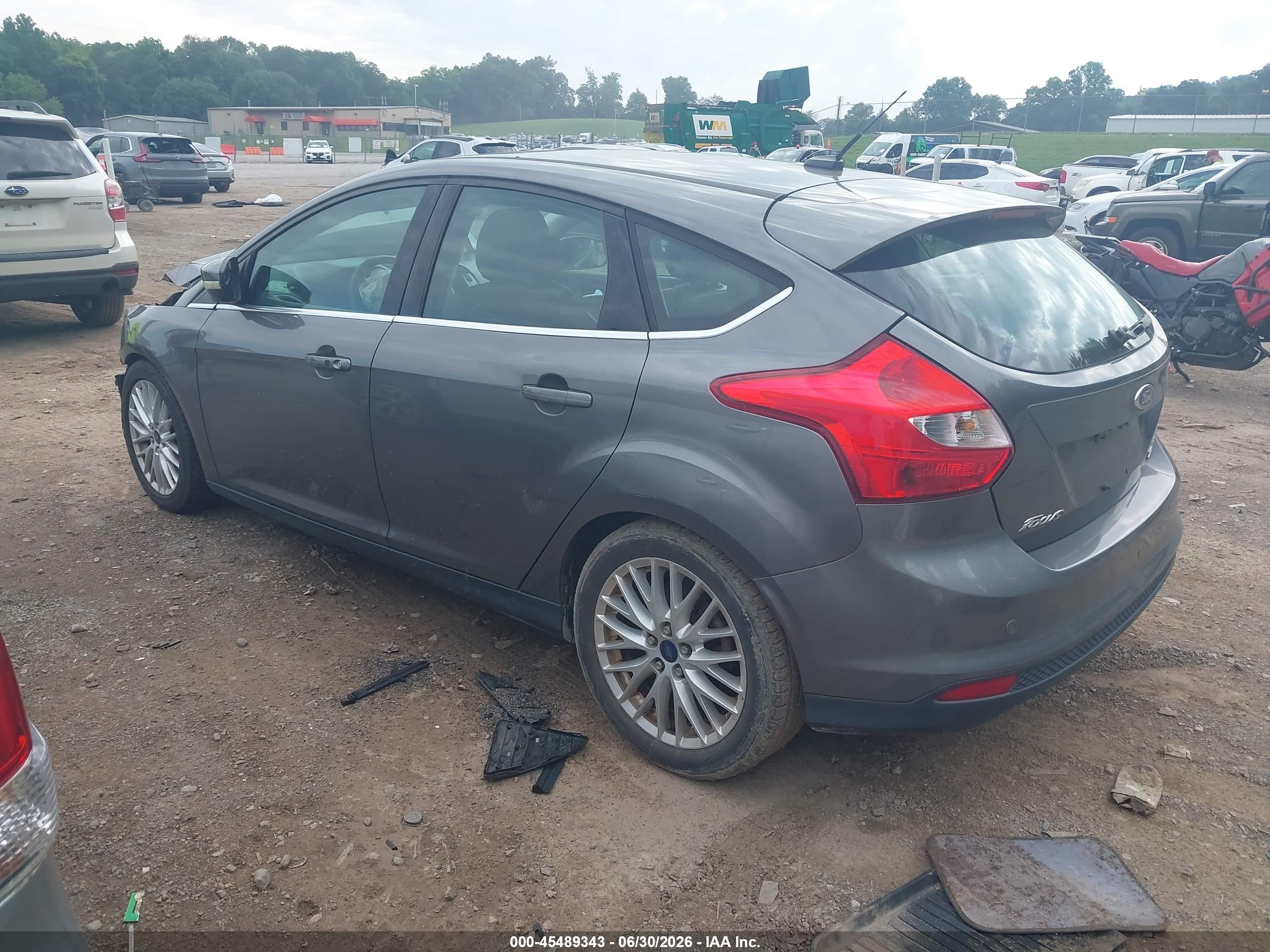 2014 Ford Focus Titanium Black vin: 1FADP3N2XEL402712