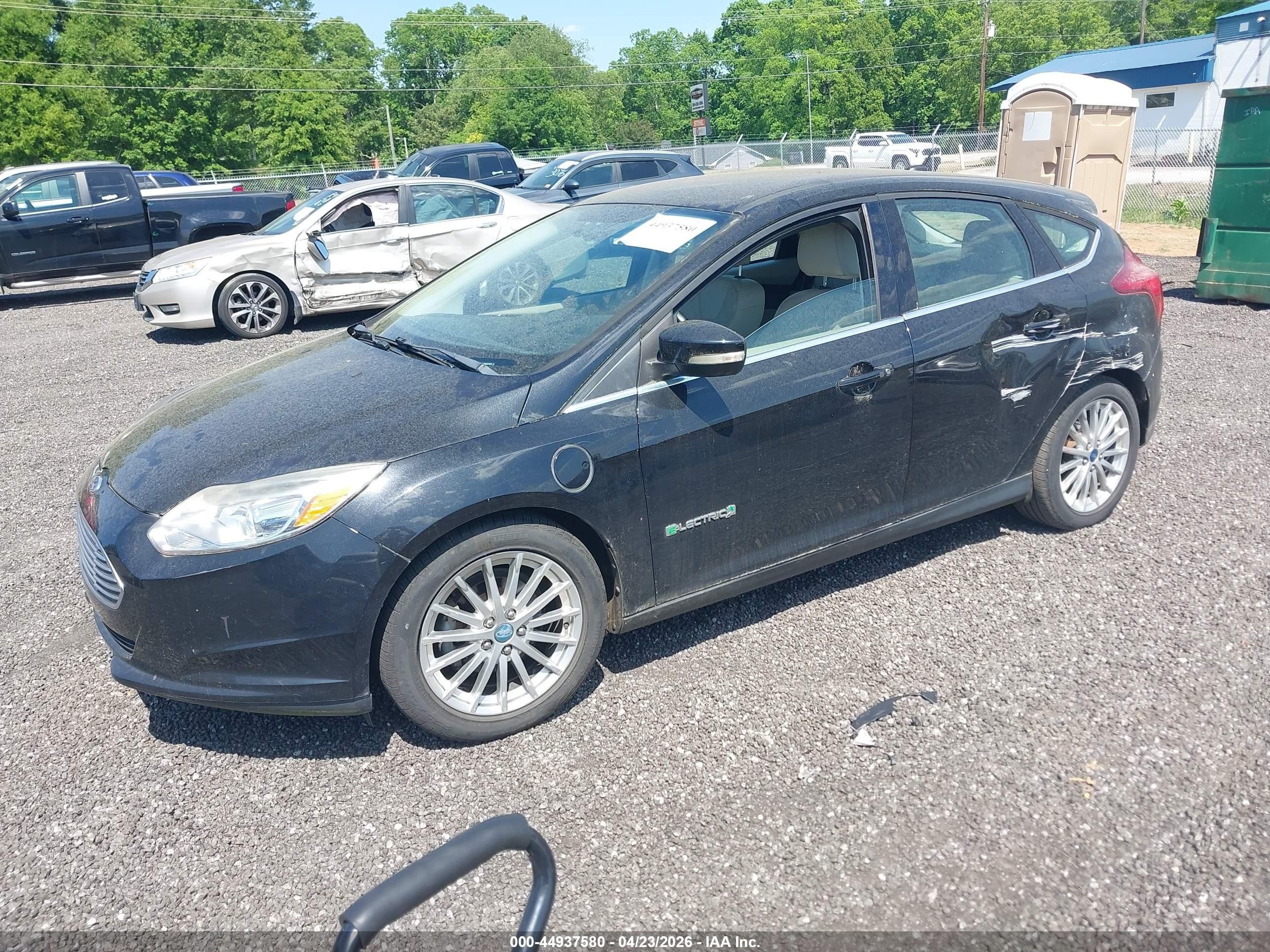 2013 Ford Focus Electric   Black vin: 1FADP3R40DL241412
